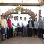 Wakil Ketua DPRD Bali Pimpin Rapat Pembahasan Permohonan Rekomendasi Desa Adat Teges Kanginan