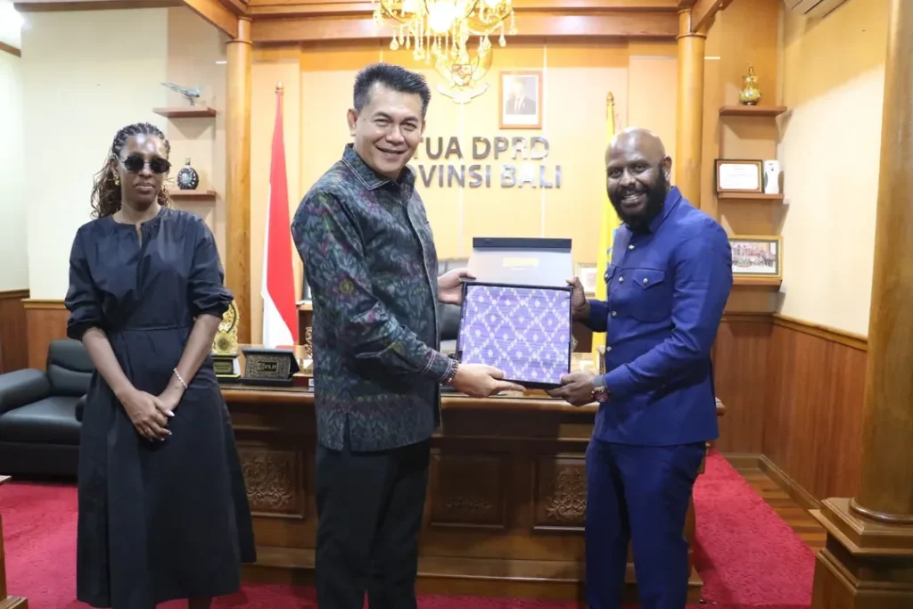 Ketua DPRD Bali Terima Kunjungan Influencer Tanzania, Perkuat Diplomasi Budaya