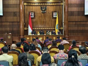 DPRD Bali menggelar Rapat Paripurna ke-17 DPRD Provinsi Bali masa Persidangan III Tahun sidang 2024-2025 pada Senin, 16 Juni 2025.