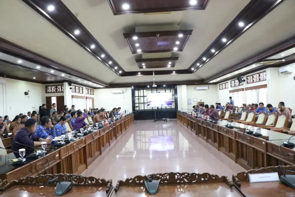 DPRD Bali menggelar Rapat Koordinasi terkait penanganan dan pencegahan terjadinya banjir pada 1
