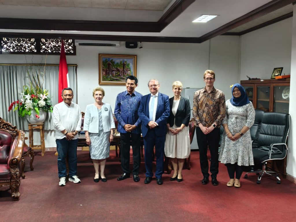 WhatsApp Image 2025-12-01 at 15.24.57