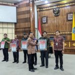 Sekretariat DPRD Provinsi Bali Raih Penghargaan Laporan Audit Kearsipan Internal