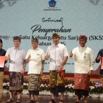 Pimpinan Komisi IV hadiri Penyerahan ‎Program Satu Keluarga Satu Sarjana
