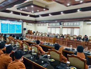 Kabag Umum Sekretariat DPRD Provinsi Bali I Kadek Putra Suantara SSTP .,MAP menerima kunjungan