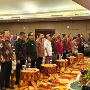 Ketua DPRD Provinsi Bali yang diwakili oleh Anggota Komisi II DPRD Provinsi Bali Bapak Tjokorda